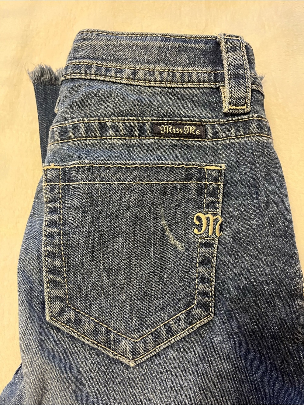 Miss Me Denim Bootcut Jeans -plain pockets with Stitching